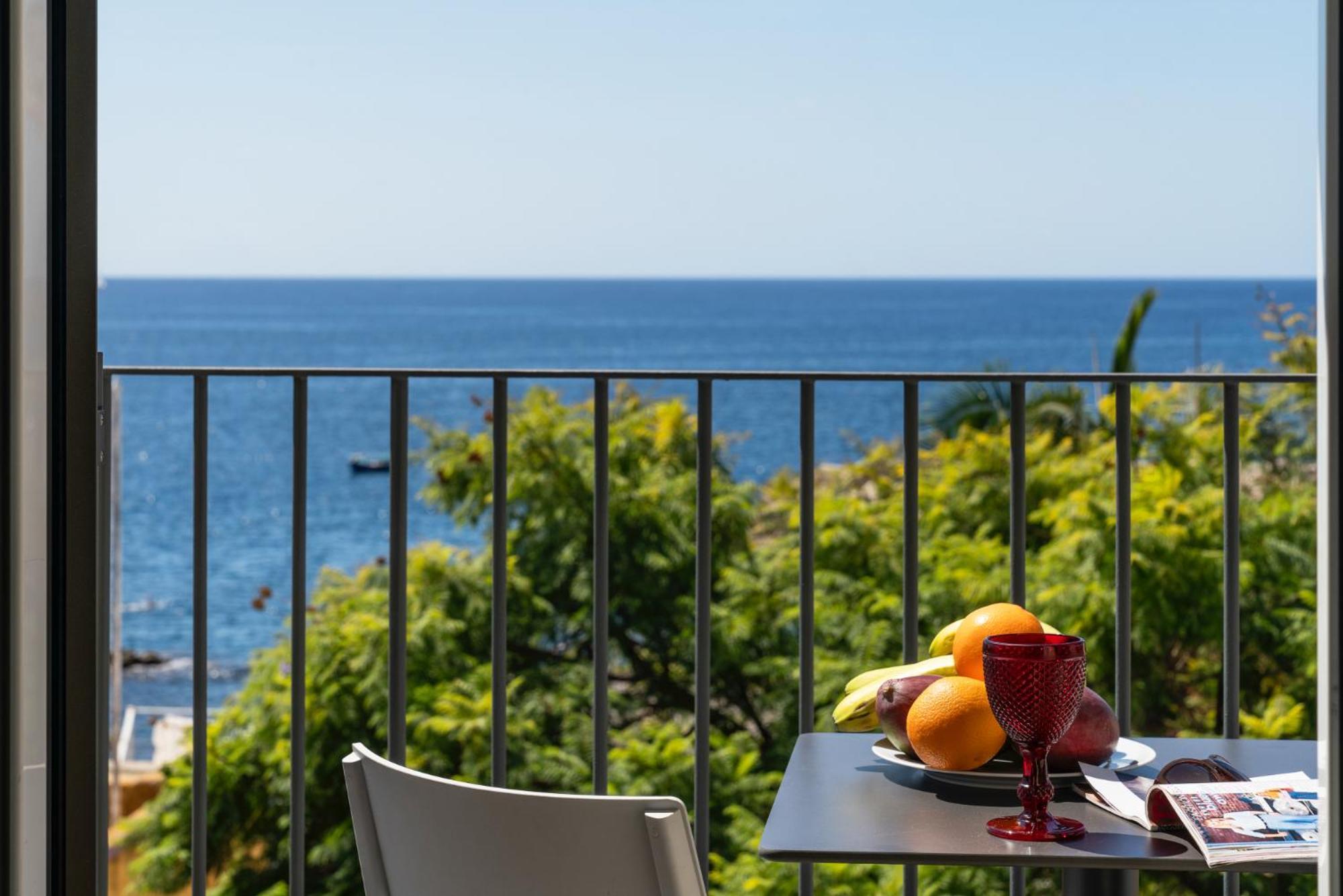Fort Of Old Town Apartments By Ourmadeira Funchal  Exterior photo